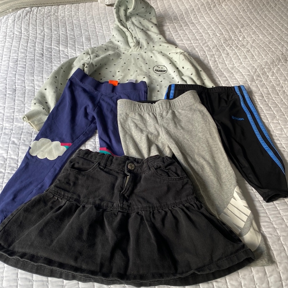 Girls Volcom Hoodie Skirt & Leggings Bundle size 4